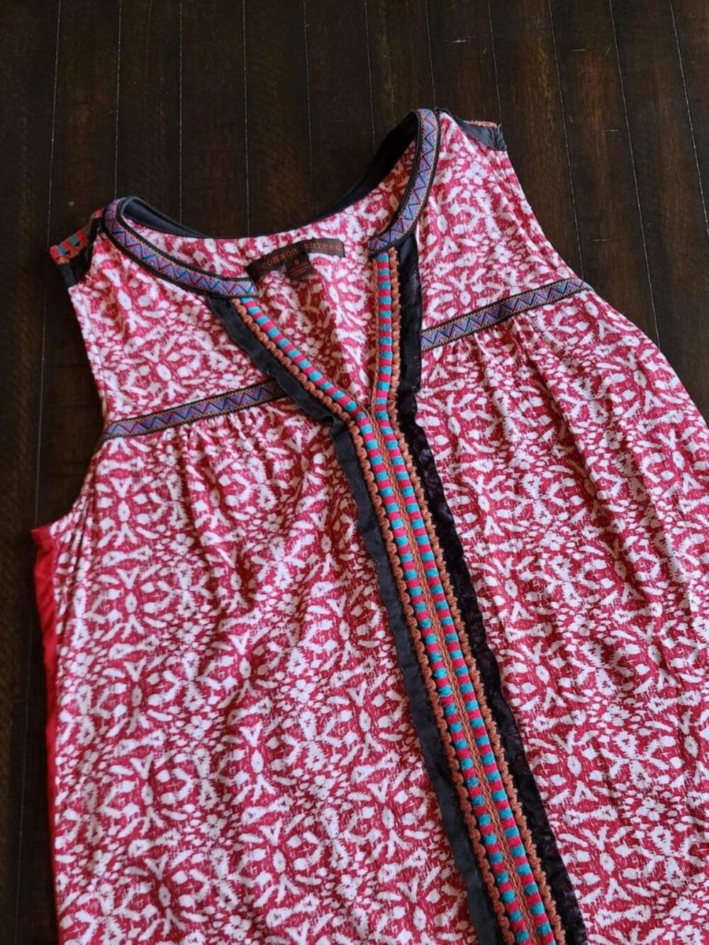 A Common Thread Tank Top Red White Multi colored Women Small